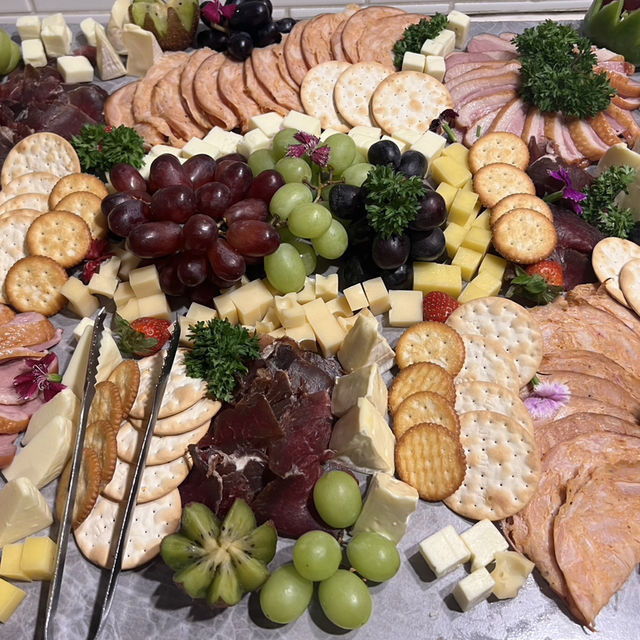 Indulge in a Ritzy Weekend Feast with Flavours from Niseko