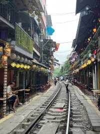Hanoi Train Street