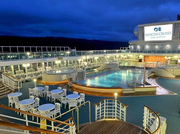 🌺 Coral Princess Cruise: A Tropical Paradise at Sea! 🌴🚢