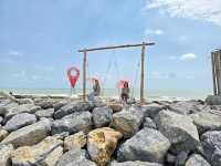 Cafe on the rocks