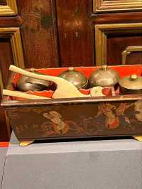 🌸 Hidden Treasures of the Nyonya World – Peranakan Museum Experience