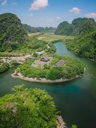 Cố Đô Hoa Lư