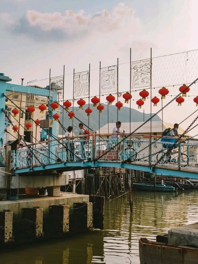 🎣🐟 A Day in Tai O: Hong Kong’s Hidden Fishing Paradise! 🛶🌊