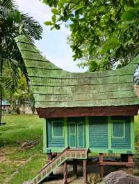 🏠 Explore Indonesia in Minutes – Batam Miniature House Museum Adventure! 🌏✨