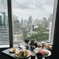 Happy Staycation at The Okura Prestige
