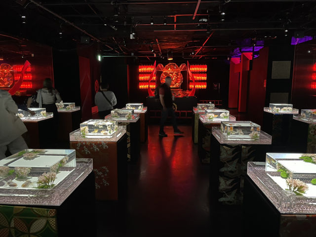 Art Aquarium Ginza: Living art exhibition 