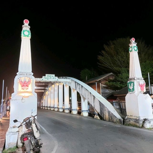 เช็คอินกาดกองต้า ถนนคนเดินลำปาง