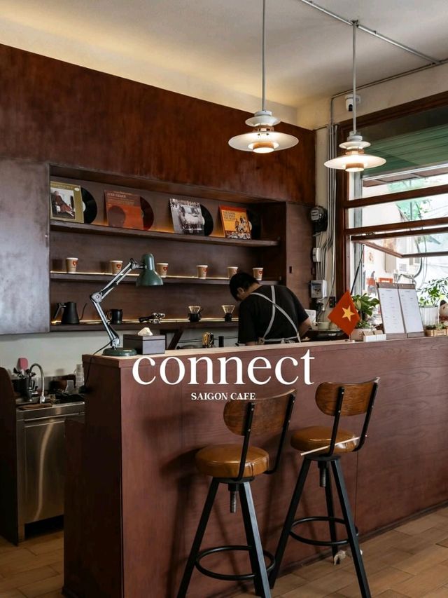 Connect Saigon Cafe