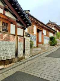 A Slow Day in Anguk, Seoul – Hanok Views & Healing Soup