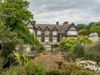 Bodnant Garden – A Glorious Day Among Blossoms and Sunlight