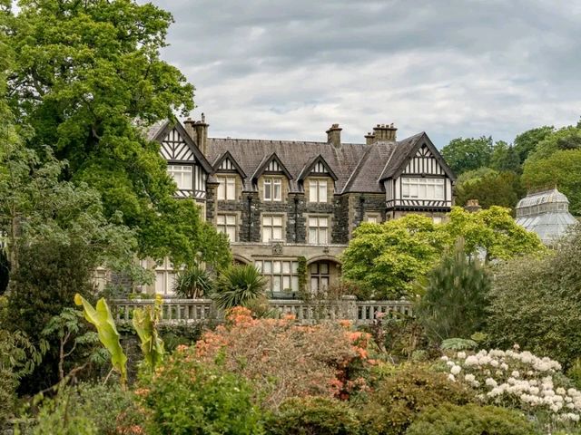 Bodnant Garden – A Glorious Day Among Blossoms and Sunlight