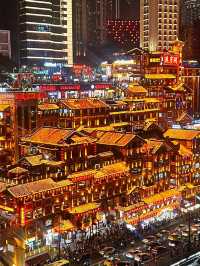 重慶🇨🇳 探索這座城市的日與夜 😍