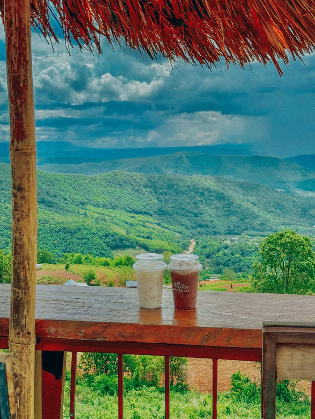 เที่ยวคาเฟ่สุดชิลบ้านไฮตาก วิวโคตรสวย ⛰️🥤