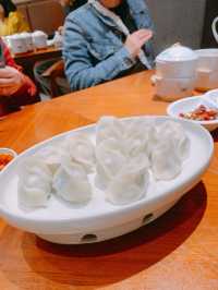 中国大連　名物料理　ウニ餃子🥟