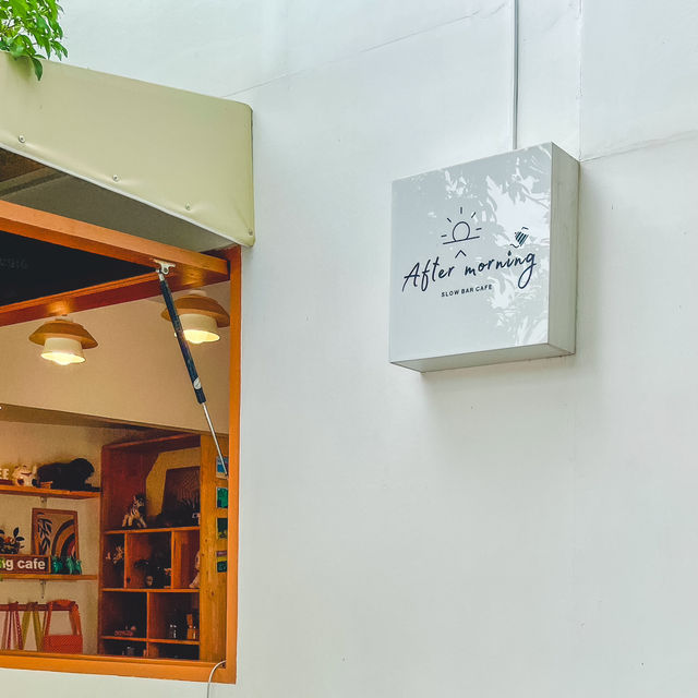 คาเฟ่ต้นเฟื่องฟ้าใหญ่ หัวหิน