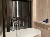 Contemporary Coastal Luxury at Meru Sanur Bali