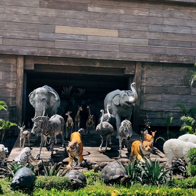 挪亞方舟度假酒店（Noah’s Ark Resort Hotel）