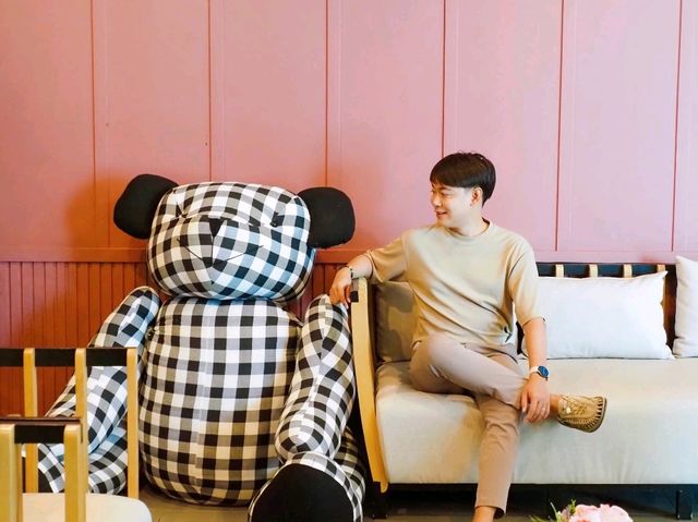 ชี้เป้าโรงแรมหลักร้อย 🤩