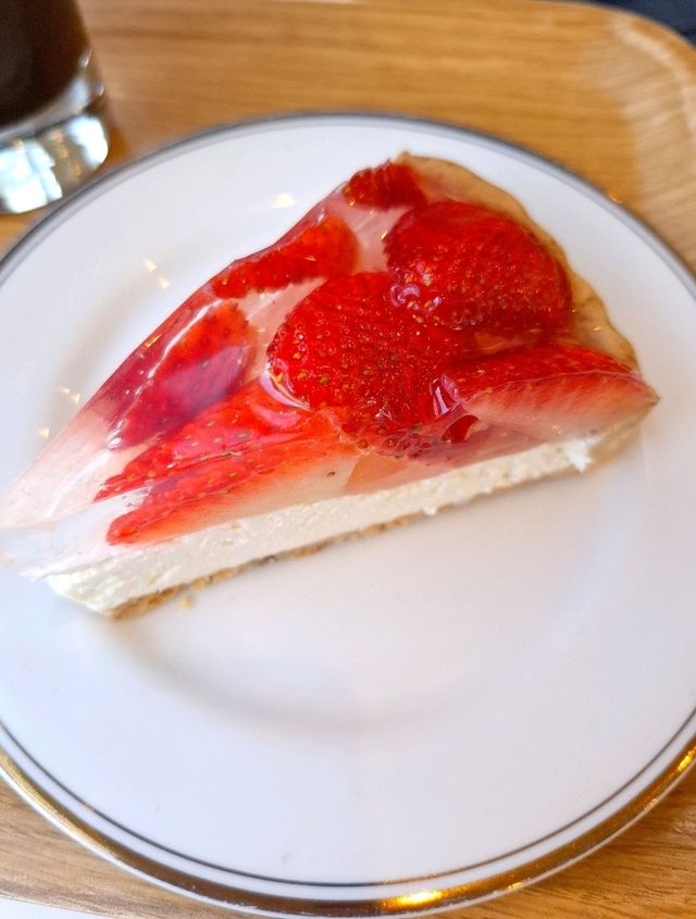 【新大久保】ケーキの美味しいカフェ