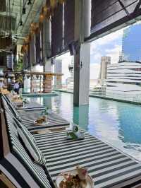 Beach club ลอยฟ้า บน Emsphere🏬🌊🌌