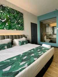 🏨✨ Trove Hotel JB – Where Style Meets Flavor!