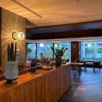 Flaneur Restaurant