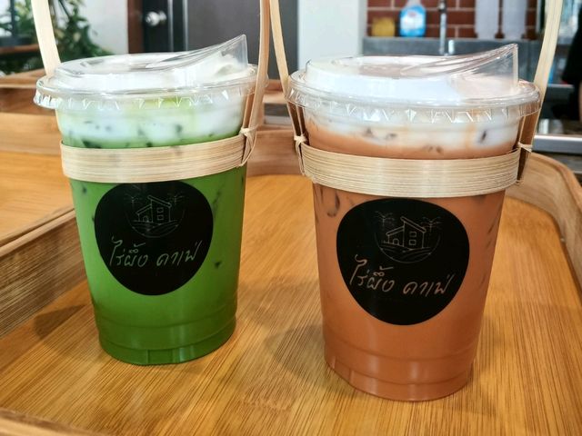 ไร่ผึ้งคาเฟ่