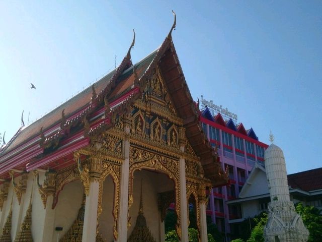 ไหว้พระ..วัดสังเวช