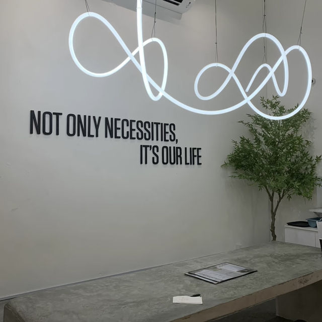 Hidden Comfort & Classic Brews – My Visit to a Sepang Hulu Café in Kota Warisan