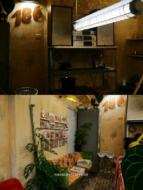 186 The Coffee Stand