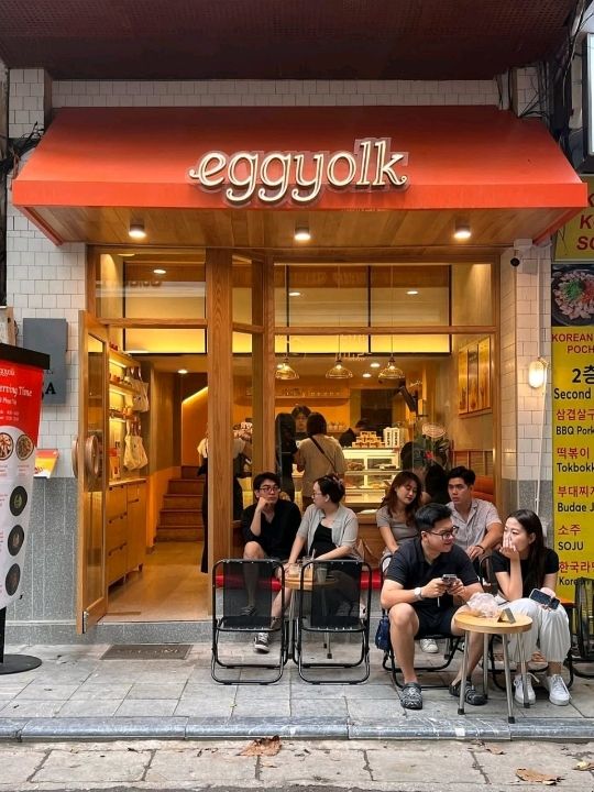 Eggyolk Coffee