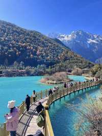 🇨🇳 Er Hai Lake - Mirror of mountains & Sky ☁️