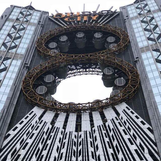 🇲🇴 Lost in the Magic of Macau: Where East Meets West in Style ✨