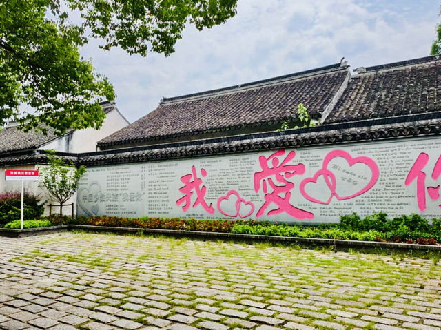 A Haven for Artists and Art Lovers