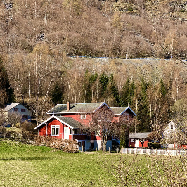 Flåm: Norway’s Fjord Wonderland Beckons