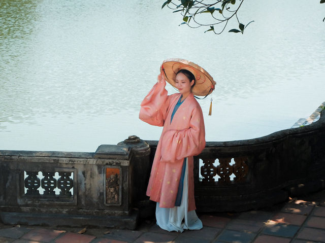 Một ngày dạo bước Đại Nội Huế 🌿 Một ngày dạo bước Đại Nội Huế 🌿