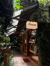 ProudProudProud คาเฟ่แม่กำปอง 🌳🌸