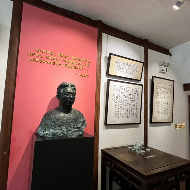 🚶‍♀️ Jing’an Walking Tour — Heritage & Culture in the Heart of Shanghai