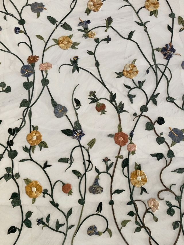 📍 Sheikh Zayed Grand Mosque in Abu Dhabi