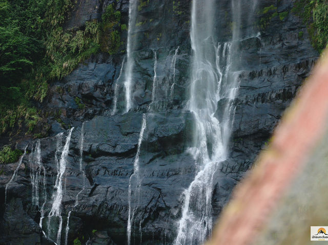 Wulai Waterfall
