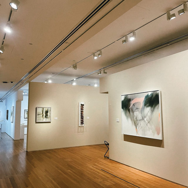 สถาปัตย์สุดอลังการที่ National Gallery Singapore