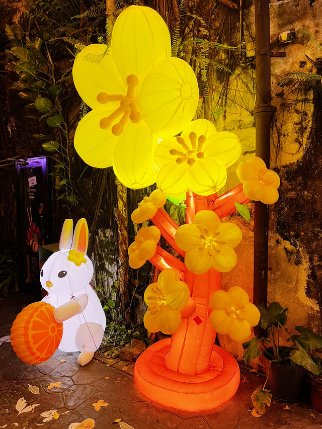 Kwai Chai Hong Shines Bright This Mid-Autumn – A Must-Visit Chinatown Gem