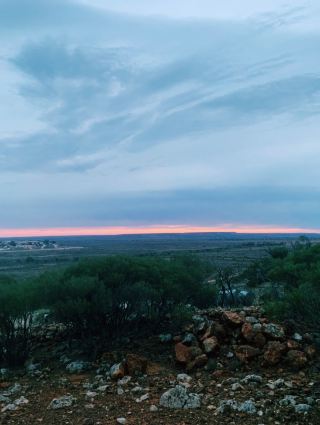 공략! 오토벅스! 지하에서 보내는 하룻밤 🌵🏨：White Cliffs Underground Motel 체험기