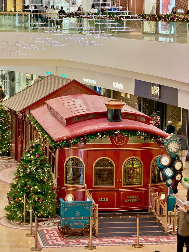 All Aboard the Storybook Express: A Pacific Place Christmas All Aboard the Storybook Express: A Pacific Place Christmas