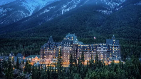 Canada Accommodation Review — traveler post in Markham