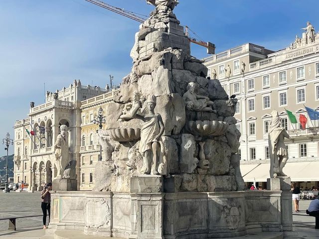 Unity of Italy Square 🗺️