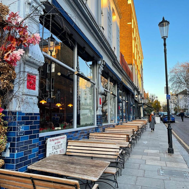 Culinary Odyssey: Notting Hill's Gastronomic 