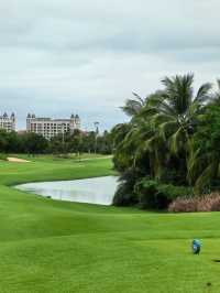 Checked in  Sanya Luhuitou golf club ⛳️ 🇨🇳