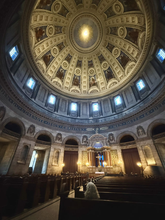 A Peaceful Visit to Frederik's Church⛪️
