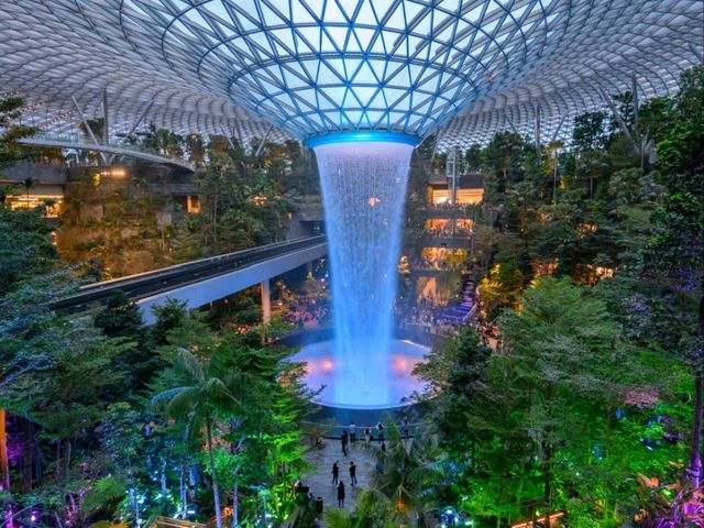 Changi Airport: Where your adventure in Singapore begins!!